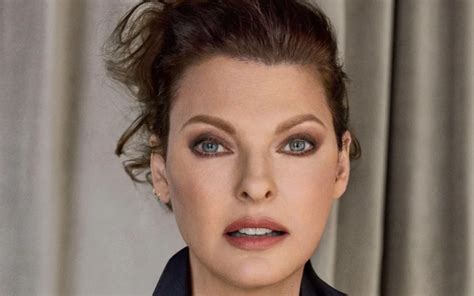 linda evangelista prada|linda evangelista malattia.